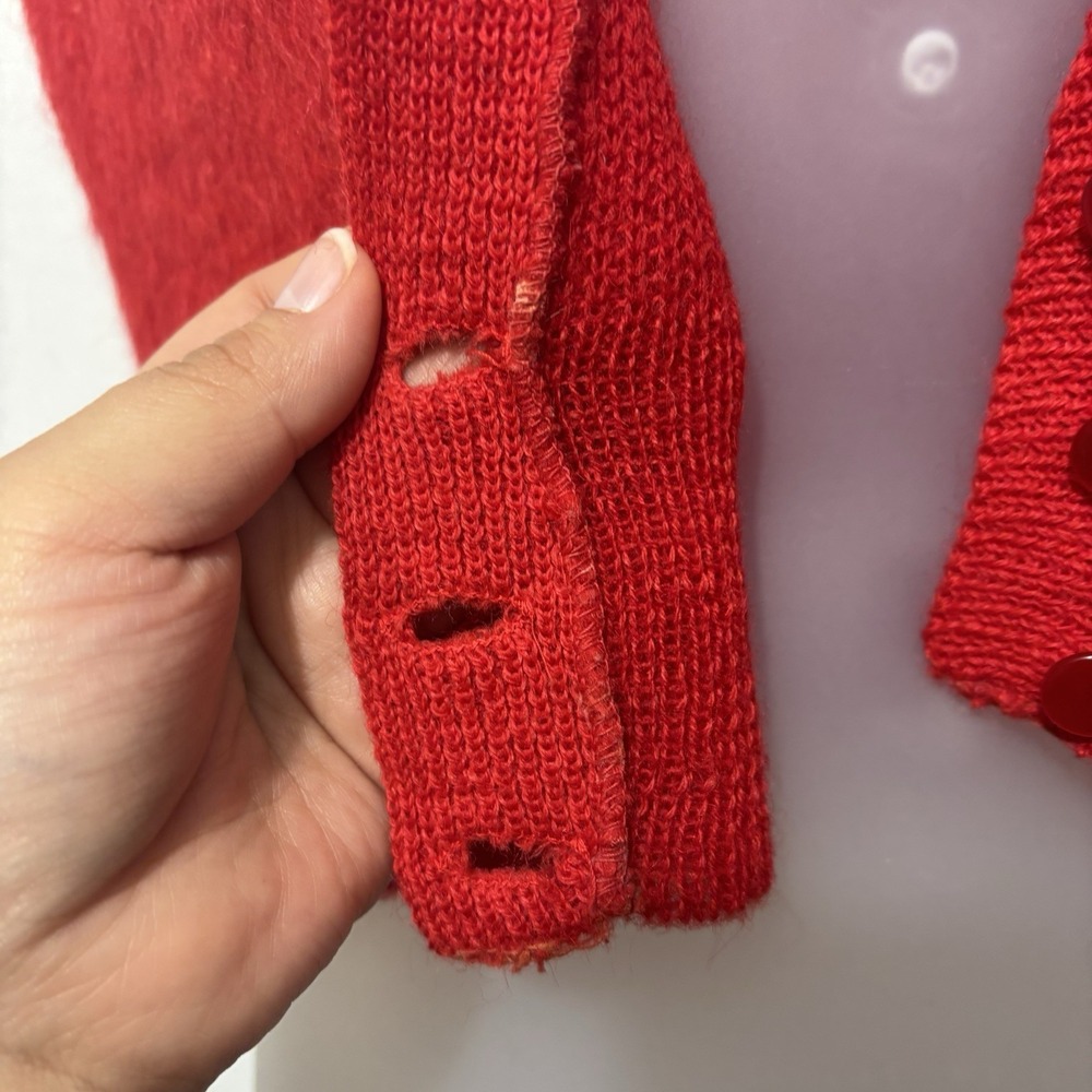 Vintage Bobbie Brooks Red 100% Wool Fuzzy Knit Button Front V-Neck Vest USA Made - Picture 4 of 10